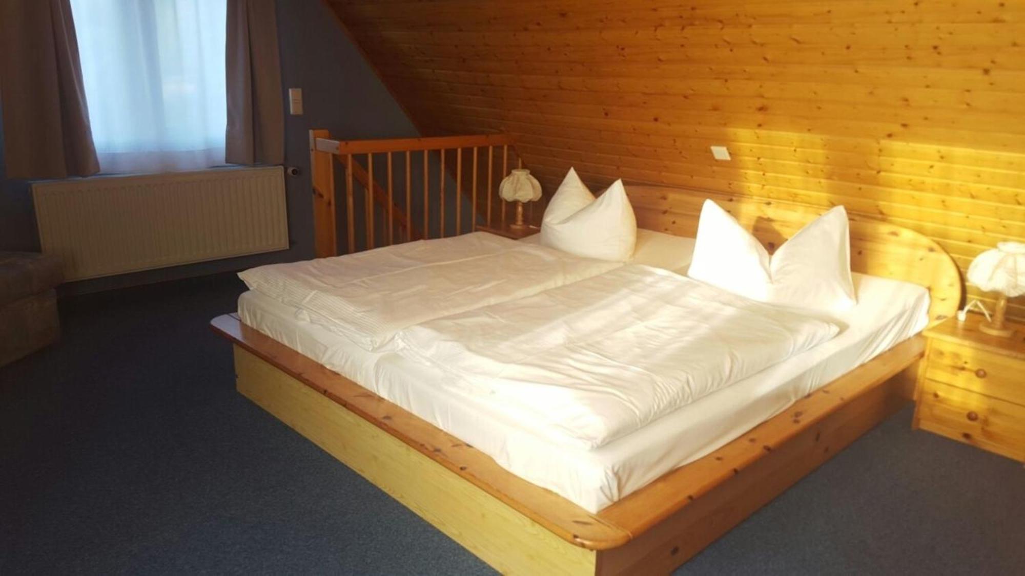 Ferienhaus Kress Links Sellin  Luaran gambar